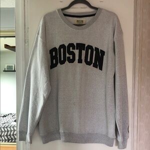 Cozy Light Gray Crewneck Sweater with Boston Lettering.